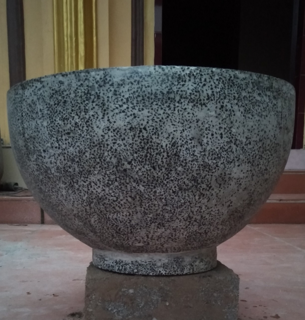 Chậu xi măng nhẹ